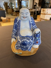 A Chinese blue and white Buddha, Wei Hong Tai Zao 魏洪泰造 mark, Republic