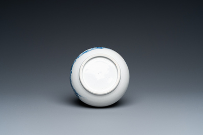 A Chinese 'Bleu de Hue' Vietnamese market 'Shou Lao' bottle vase, 18/19th C.