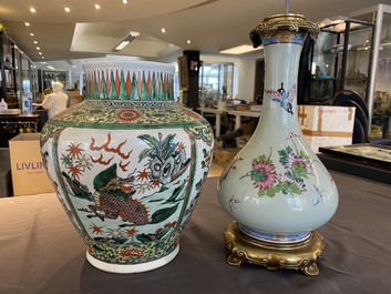 Un vase en porcelaine de Chine famille verte et un en famille rose sur fond c&eacute;ladon mont&eacute; en lampe, 19&egrave;me