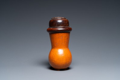 Bo&icirc;te &agrave; grillons en bois de gourde, Chine, Qing