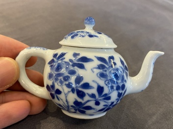 A Chinese blue and white miniature teapot and cover, Kangxi