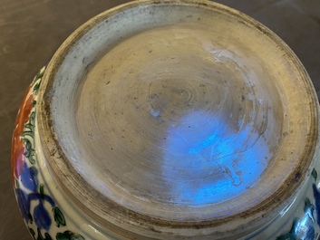 Een Chinese wucai wierookbrander met feniksen, Transitie periode
