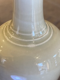 A Chinese celadon-glazed 'sea dragon' vase, Kangxi mark, 19/20th C.