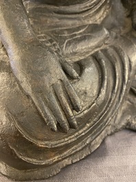 Grand Bouddha en bronze dor&eacute;, Sino-Tibet, Ming