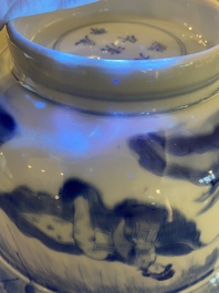 Een Chinese blauw-witte klapmuts kom, Kangxi merk en periode