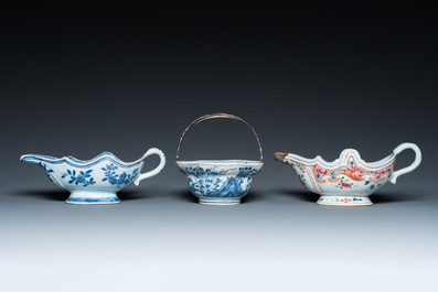 A Chinese blue and white covered ewer, a bowl and two sauceboats, Kangxi/Qianlong