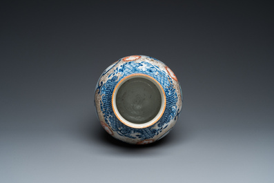 A fine Chinese famille rose 'mandarin' vase, Qianlong