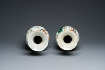 A pair of Chinese famille verte crackle-glazed vases, 19th C.