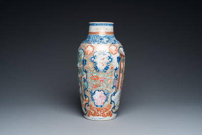 A fine Chinese famille rose 'mandarin' vase, Qianlong