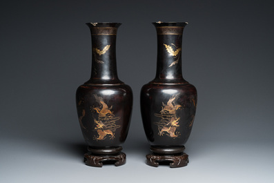 A pair of Chinese Fuzhou or Foochow lacquer 'dragon' vases, 19th C.