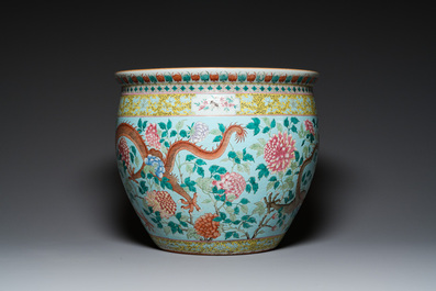 A large Chinese famille verte light blue-ground fish bowl, 19th C.