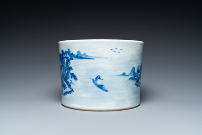 A Chinese blue and white brush pot with a refined landscape, 19th C.