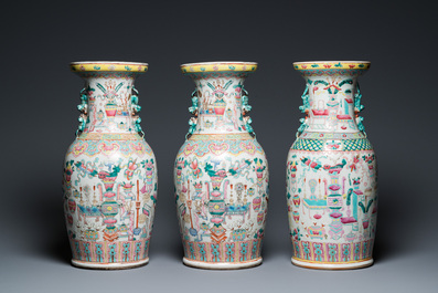 Three Chinese famille rose 'antiquities' vases, 19th C.