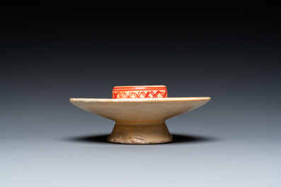 A Chinese Cizhou cup stand, Jin/Yuan