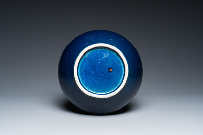 A Chinese monochrome 'sacrificial blue' bottle vase, 18/19th C.