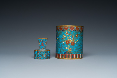 A Chinese cloisonn&eacute; brush pot, a small vase and a patinated copper dish, 19/20th C.