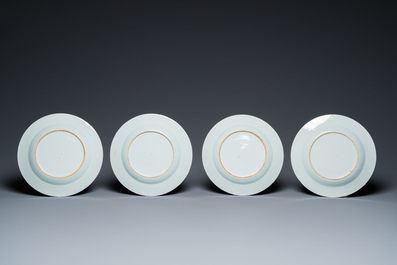 18 Chinese blauw-witte schotels en borden, Kangxi/Qianlong
