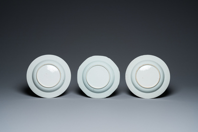 18 Chinese blauw-witte schotels en borden, Kangxi/Qianlong