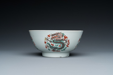 A rare Chinese famille verte 'dragon' bowl, Chenghua mark, Kangxi