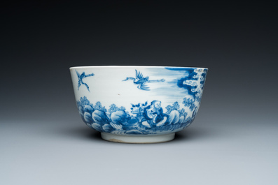 A Chinese blue and white 'Bleu de Hue' bowl for the Vietnamese market, Nhược th&acirc;m tr&acirc;n t&agrave;ng 若深珍藏 mark, 19th C.