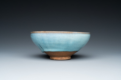 A Chinese junyao bowl, Song or later