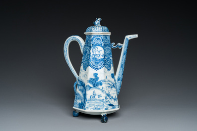 Cafeti&egrave;re couverte en porcelaine de Chine en bleu et blanc &agrave; d&eacute;cor de 'La d&eacute;esse Europe et le taureau', Kangxi