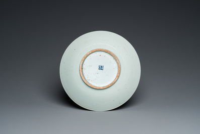 Zeven stukken Chinees blauw-wit porselein, Kangxi/Qianlong
