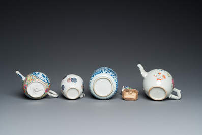 Six Chinese blue and white and famille rose porcelain wares, Kangxi and later