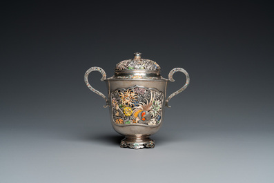 Hiratsuka Mohei (Japon, 1836-?, attribu&eacute; &agrave;): Br&ucirc;le-parfum de type 'koro' en argent &eacute;maill&eacute; et ajour&eacute;, Meiji, 19&egrave;me