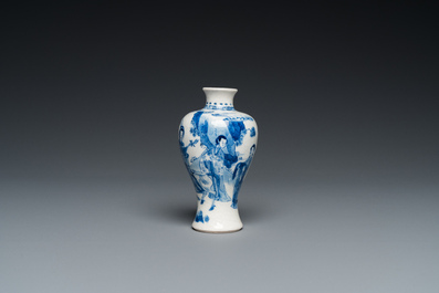 A fine Chinese blue and white soft paste miniature 'meiping' vase, Kangxi