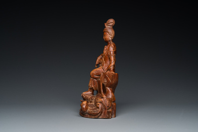 Tara assise en bois sculpt&eacute;, Chine, 19&egrave;me