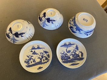 Three Chinese blue and white 'Bleu de Hue' bowls and two dishes for the Vietnamese market, 19th C.