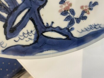 Een Chinees blauw-wit en koperrood ko-sometsuke bord met een pagode voor de Japanse markt, Transitie periode