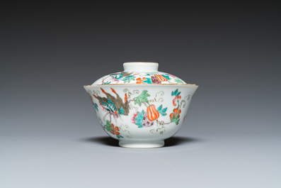A Chinese famille rose 'butterflies' bowl and cover, Jia Qing Nian Zhi 嘉慶年製 mark, 19/20th C.