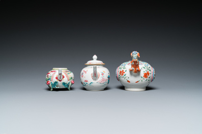 Three Chinese famille rose teapots, Yongzheng/Qianlong