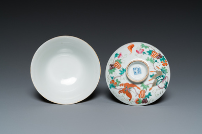 A Chinese famille rose 'butterflies' bowl and cover, Jia Qing Nian Zhi 嘉慶年製 mark, 19/20th C.