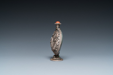 Tabati&egrave;re en argent et jade, Chine, 19&egrave;me