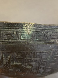 Een paar bronzen rituele 'Dou' vaten, Chenghua, volgens inscriptie gedateerd 1480