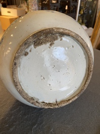 A Korean blue and white 'dragon' bottle vase, Joseon, 18/19th C.