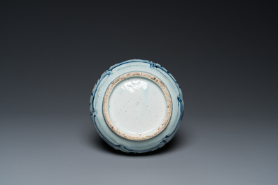A Chinese blue and white kraak porcelain bottle vase, Wanli