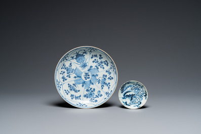 16 Chinese blue and white wares, Kangxi/Qianlong