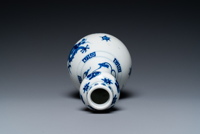 A Chinese blue and white 'dragons' bottle vase, Jiajing mark, 19/20th C.