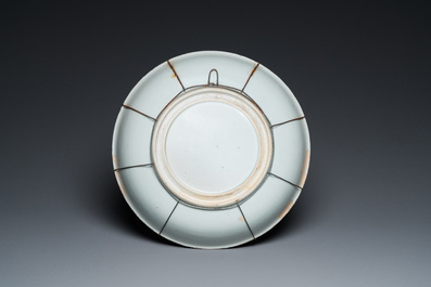 A rare Chinese wucai 'rooster' dish, Transitional period