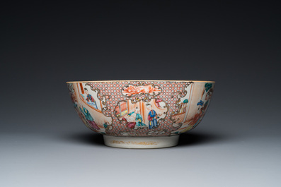 A Chinese famille rose 'mandarin' bowl and a dish, Qianlong