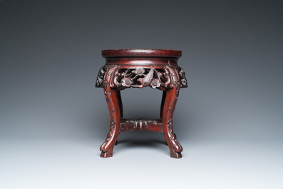 A very large Chinese famille verte 'dragon' vase on wooden stand, 19th C.