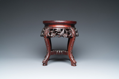 A very large Chinese famille verte 'dragon' vase on wooden stand, 19th C.
