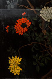 A Chinese painted wooden four-panel room divider, Qing