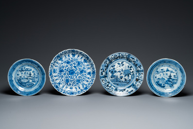 Belle collection de porcelaines de Chine, la majorit&eacute; en bleu et blanc, Kangxi et post&eacute;rieur