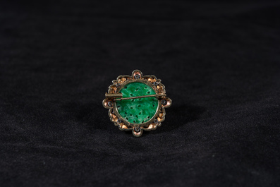 Collection de bijoux en or mont&eacute; de jade, Chine, 20&egrave;me