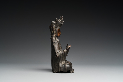 Bouddha de M&eacute;decine ou Bhaishajyaguru en bronze dor&eacute; et laqu&eacute;, Sino-Tibet, Ming